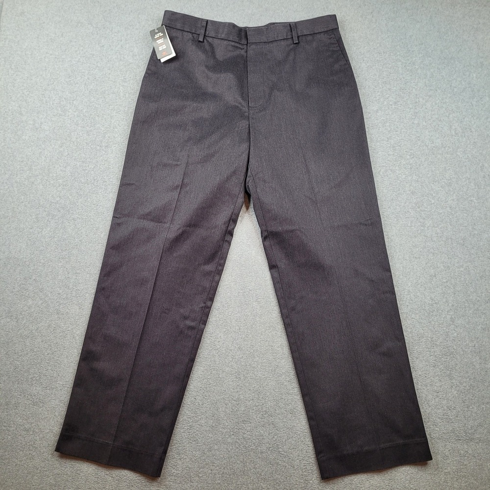 Dockers Signature Khakis Pants Mens 33x30 Gray Iron Free Classic Fit Flat Front